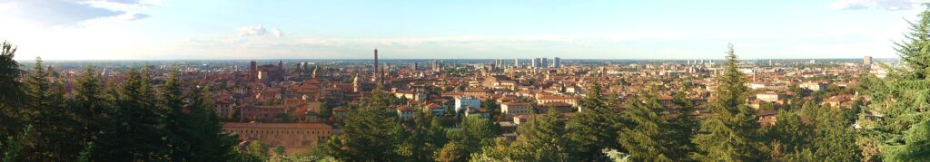Gestione Profili e Pagine Social a Bologna
